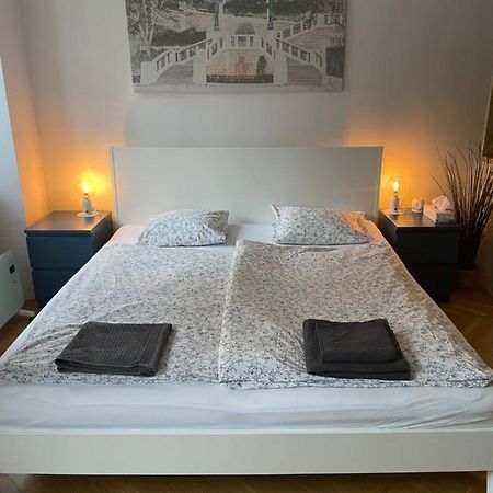 Cozy City Apartment Near City Center Виена Екстериор снимка