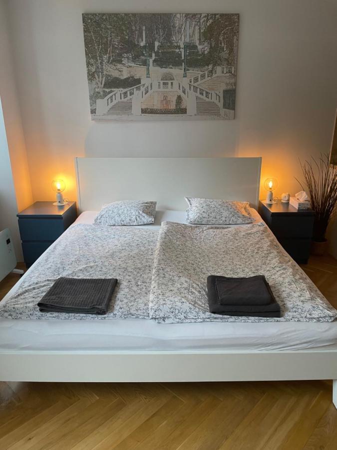 Cozy City Apartment Near City Center Виена Екстериор снимка